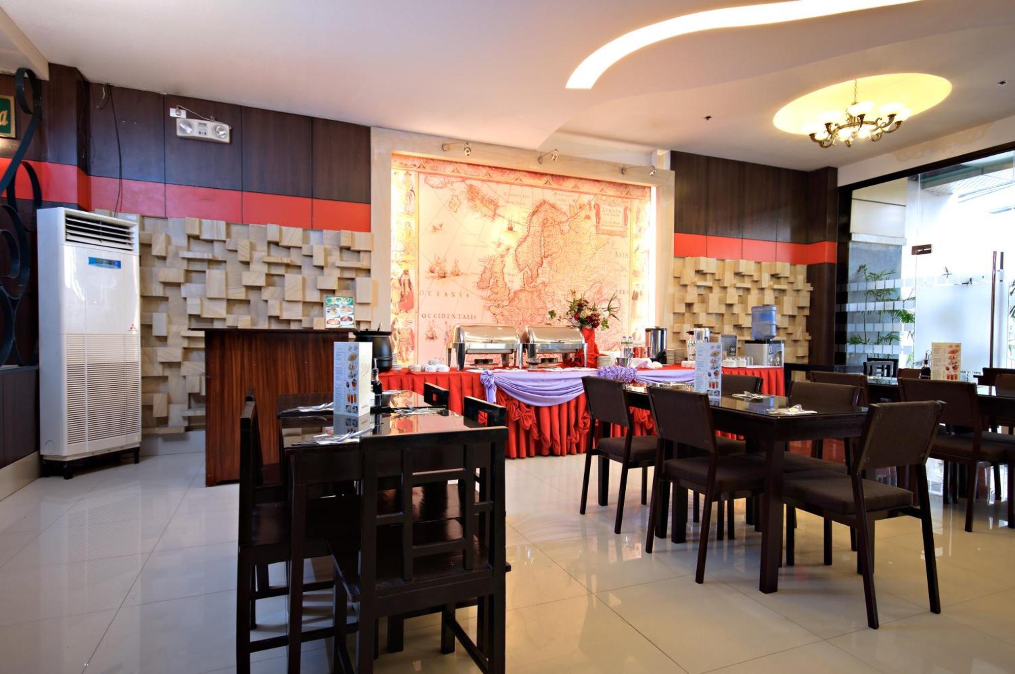 Eurotel Makati Makati City Exteriör bild