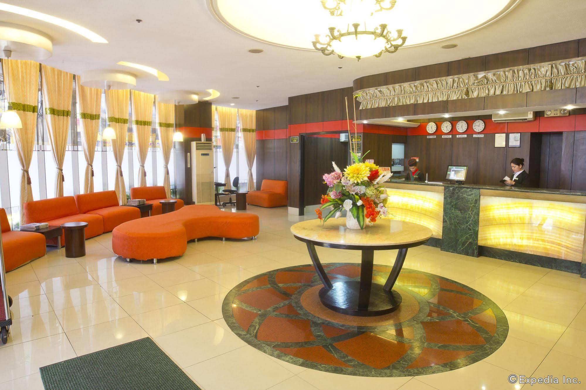 Eurotel Makati Makati City Exteriör bild